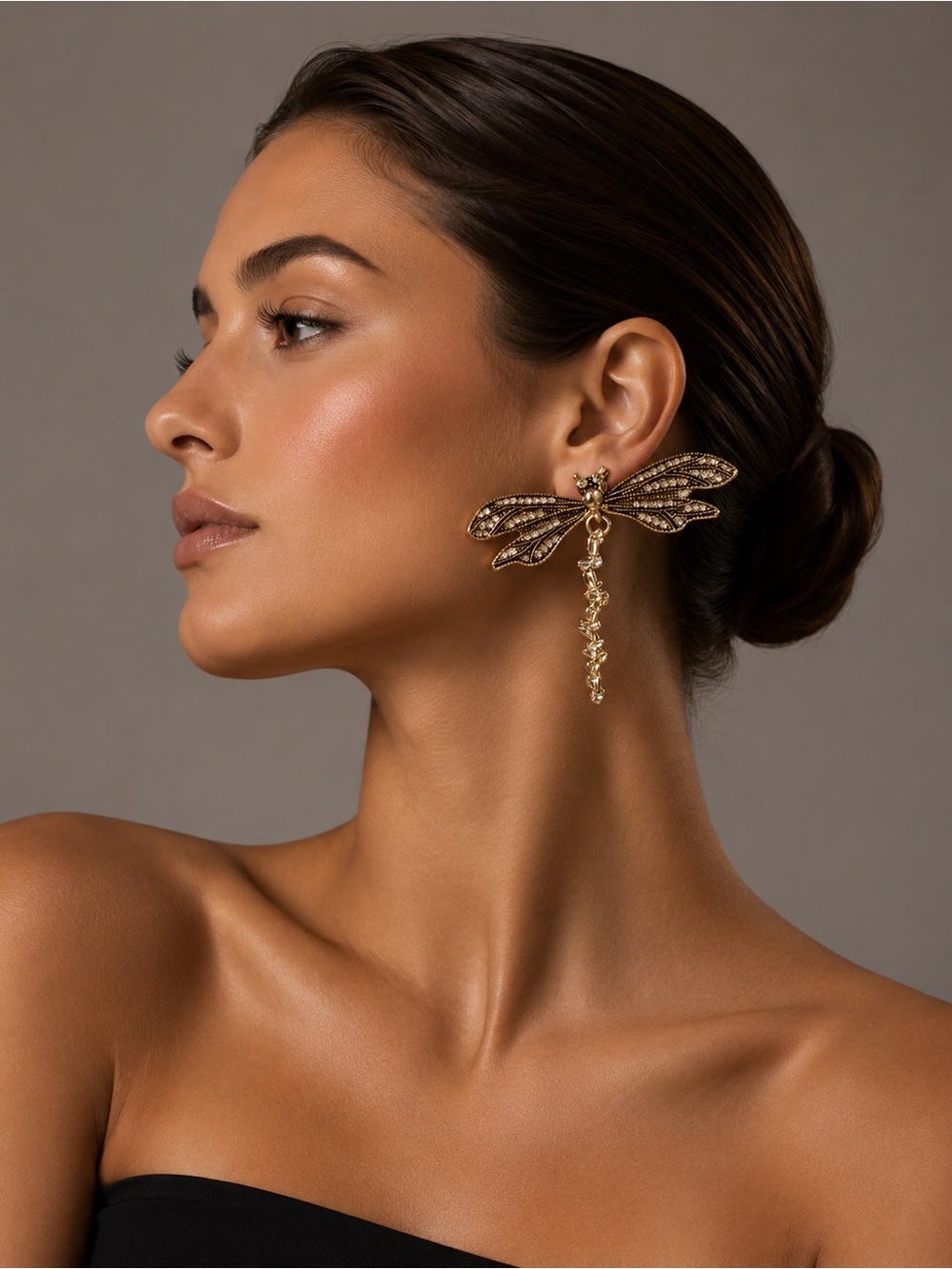 (NEW NWT)Gold Dragonfly Statement Earring